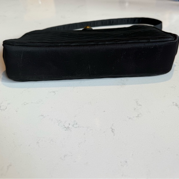 Vintage Meyers Made in USA Elegant Black Women's Handbag - Picture 9 of 9